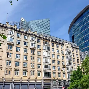 Doubletree By Hilton Brussels Bruksela